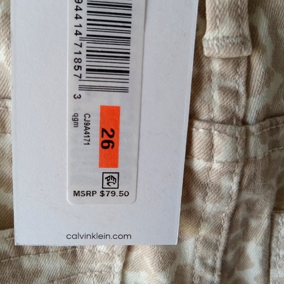 Calvin Klein Jeans, Tan and Cream High Rise Skinny, Size 26 Jeans. - Picture 4 of 7